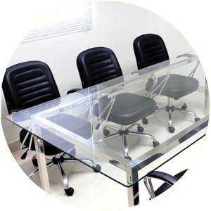 Móveis e Estruturas em Inox